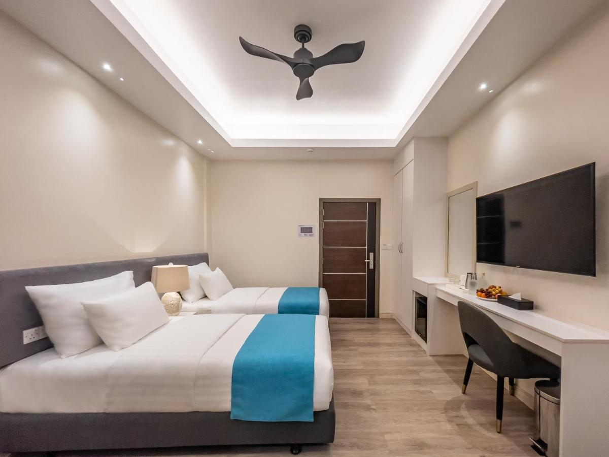 Sky Maldives - Hotel 4*