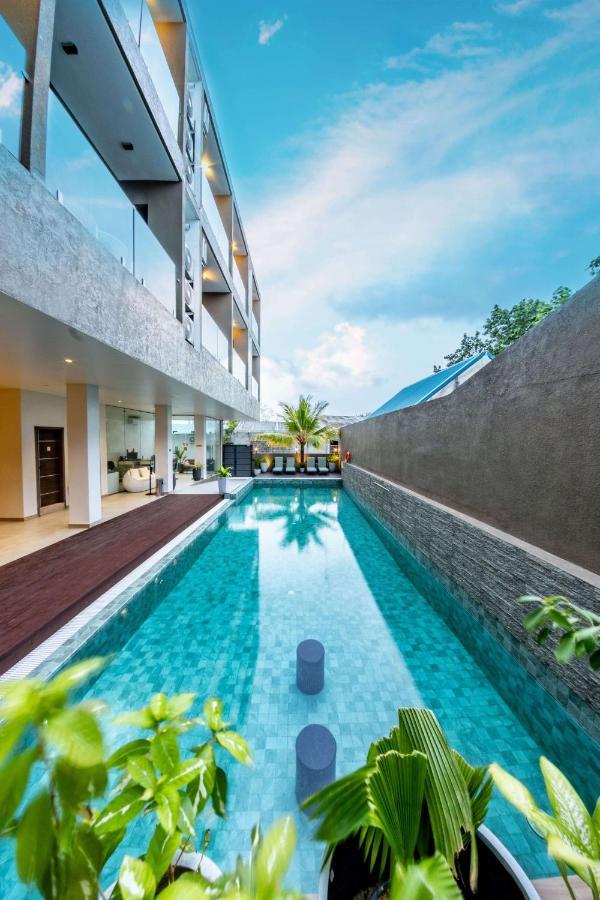 Sky Maldives -